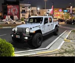 جيب جلاديتور